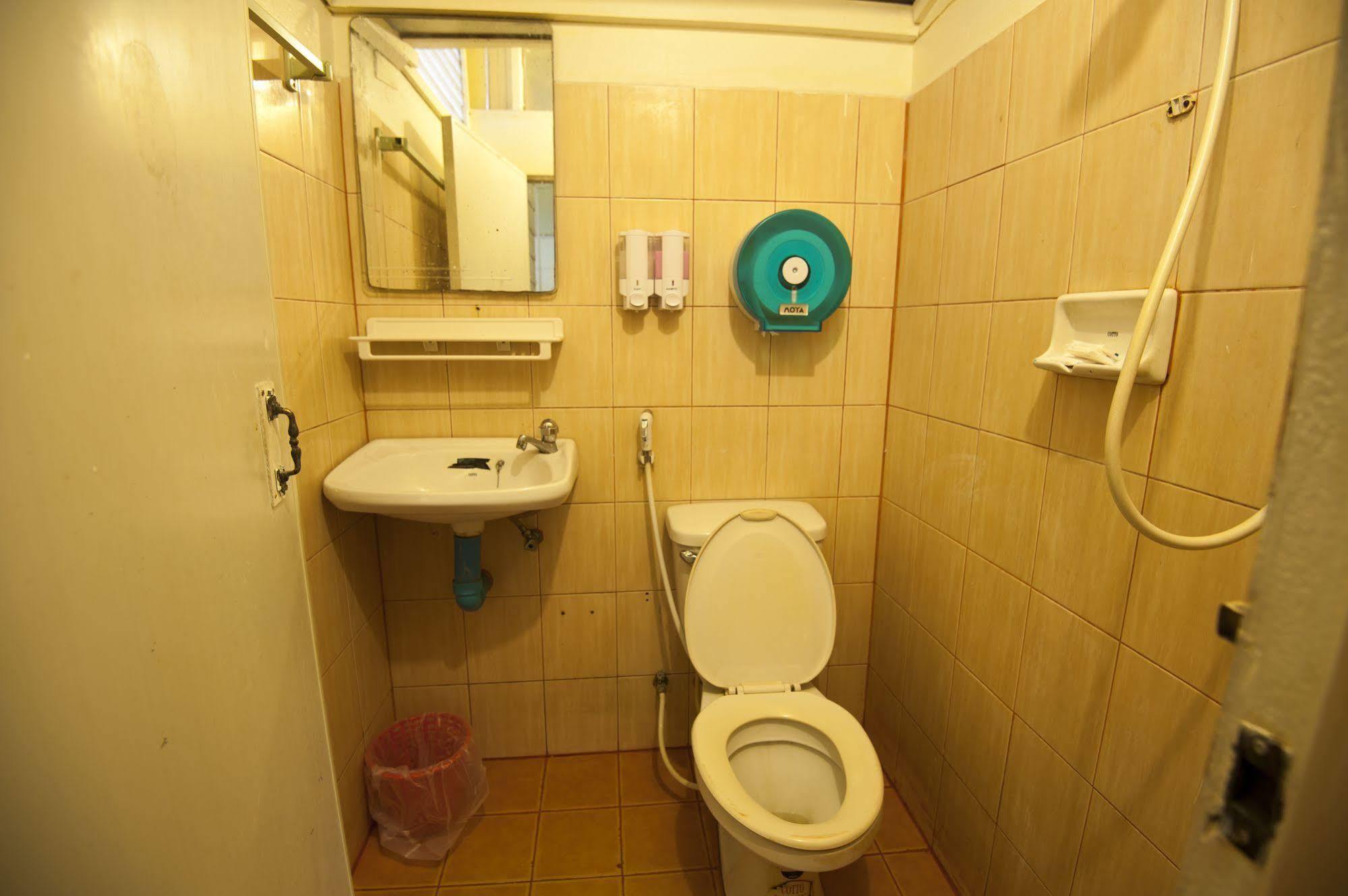 Hostel Pp October House Ko Phi Phi Zewnętrze zdjęcie
